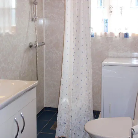 Eiknes By Interhome * Tjoflot