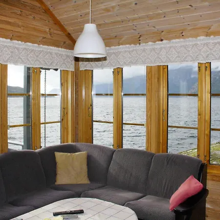 شاليه Eiknes By Interhome