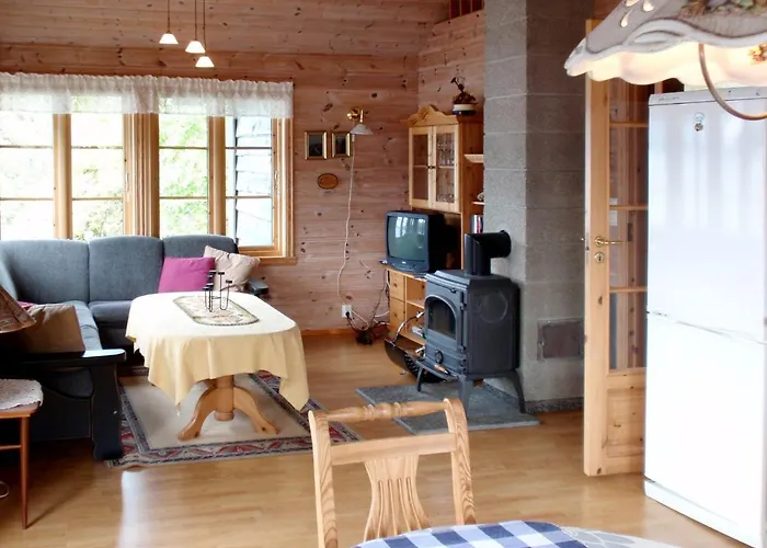 Eiknes By Interhome *